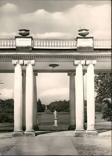 Rheinsberg Sanatorium "Helmut Lehmann", Blick durch Kolonnade 1969