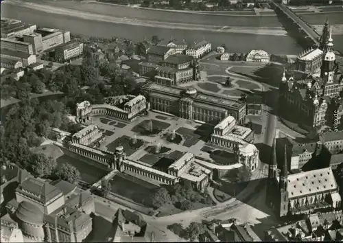 Ansichtskarte Dresden Dresdner Zwinger - Luftbild 1972