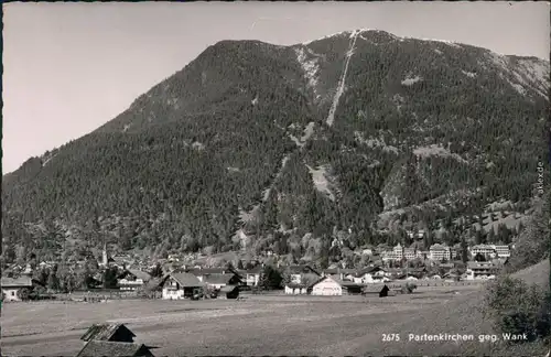 Ansichtskarte Partenkirchen-Garmisch-Partenkirchen Wank mit dem Ort davor 1955