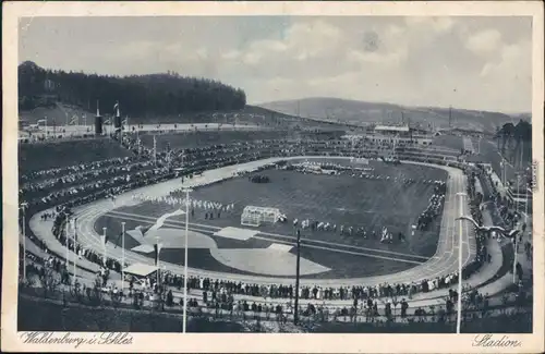 Ansichtskarte Waldenburg (Schlesien) Wałbrzych Wettkampf im Stadion 1938 
