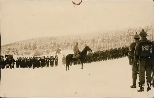 Ansichtskarte  Truppenaufstellung Winter Pickelhauben WK 1 1915
