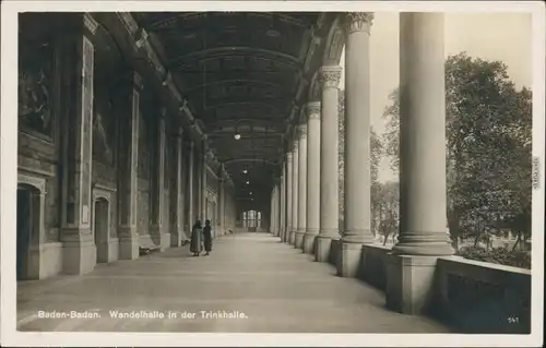 Ansichtskarte Baden-Baden Wandelhalle in der Trinkhalle 1932