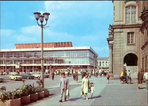 Innere Altstadt-Dresden Altmarkt mit Kulturpalast c1971