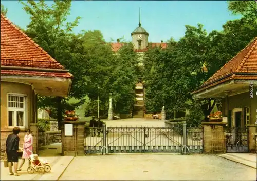 Bad Gottleuba-Bad Gottleuba-Berggießhübel Klinik-Sanatorium - Eingangstor 1968