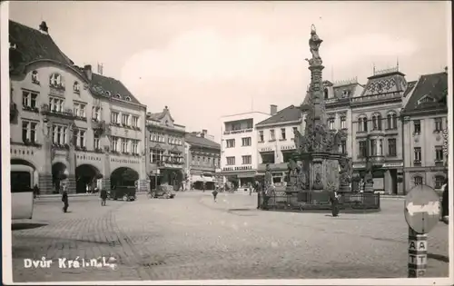 Königinhof an der Elbe Dvůr Králové nad Labem Markt Autos
 1946 Privatfoto