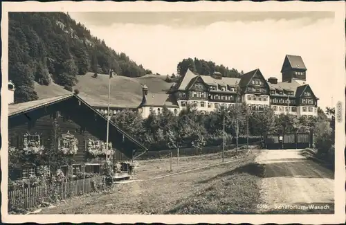Wasach-Oberstdorf (Allgäu) Straßenpartie am Sanatorium Wasach 1937 