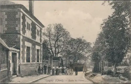 Ansichtskarte Lagny (Laigny-les-Chataigniers) Ecole de Filles/Schule 1915 