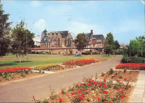 Magdeburg An der Promenade der Völkerfreundschaft g1990