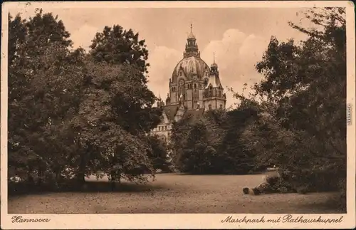 Ansichtskarte Hannover Maschpark mit Rathauskuppel 1915