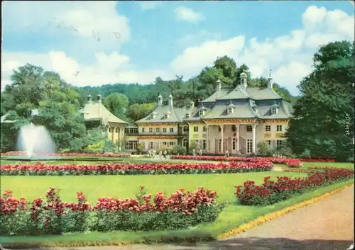 Pillnitz Schloss Pillnitz mit Schloßgarten Ansichtskarte g1965