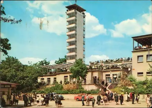 Ansichtskarte Köpenick-Berlin Müggelturm mit vielen Besuchern 1968