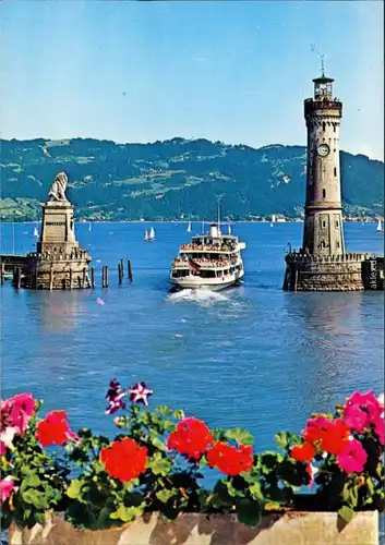 Ansichtskarte Lindau (Bodensee) Hafeneinfahrt mit Dampfer 1988