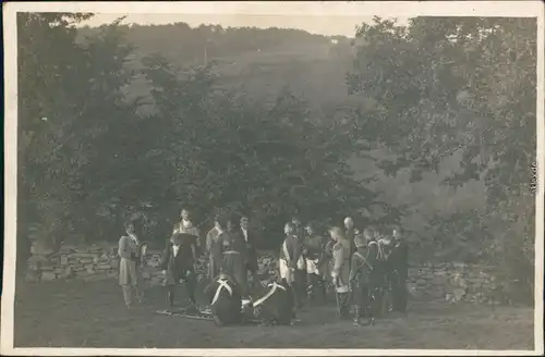 Ansichtskarte  Soldaten: Gruppenbilder/Soldatengruppe 1916 Privatfoto