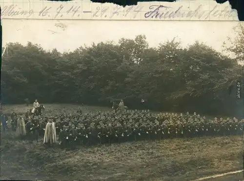  Soldaten: Gruppenbilder/Soldatengruppe - Aufstellung kniend 1914