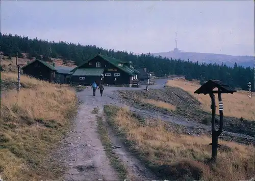 Freiwaldau Jeseník Bergbaude Svycarna im Hintergrund Praded (Altvater) 1993