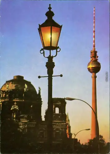 Mitte-Berlin Fernsehturm mit Berliner Dom /   Domkirche zu Berlin 1973