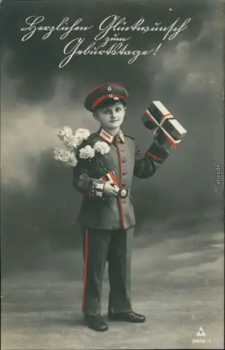 Ansichtskarte  Patriotika Geburtstag - Kind im Soldatengewand 1916