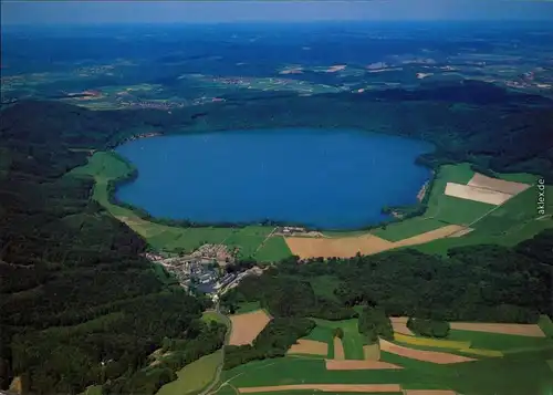 Glees (Vulkaneifel) Abtei Maria Laach Luftbildaufnahme mit Wassenach 1985