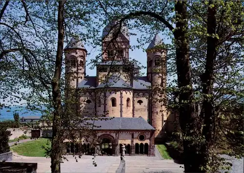 Ansichtskarte Glees (Vulkaneifel) Abtei Maria Laach durch die Bäume 1985