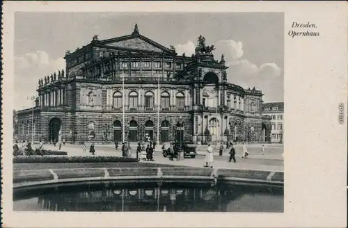 Ansichtskarte Innere Altstadt-Dresden Partie an der Semperoper - Brunnen 1939 