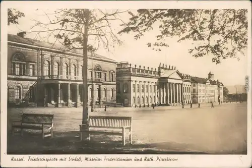 Kassel Cassel Friedrichsplatz mit Stadtschloss, Museum Fridericianum 1910