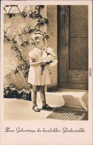 Ansichtskarte  Junges Mädchen mit Blumenstrauss - Geburtsag 1940 