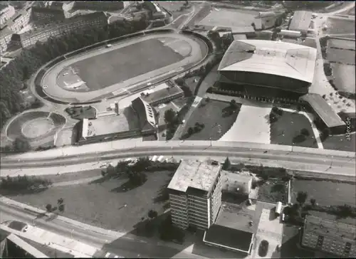 Ansichtskarte Schwerin Luftbild - Sportplatz und -halle 1979