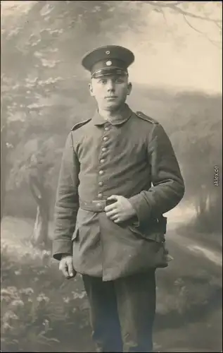 Ansichtskarte  Soldaten-Porträts 1. Weltkrieg - Militaria Patriotika 1916