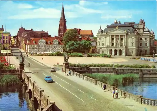 Ansichtskarte Schwerin Dom und Mecklenburgisches Staatstheater 1981