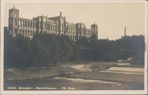 Haidhausen-München Blick über die Isar auf das Maximilianeum 1921 