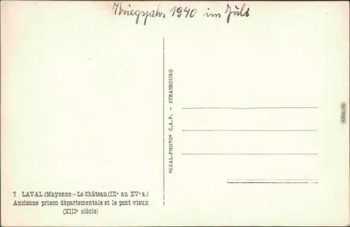 CPA Laval (Mayenne) Brücke und Burg 1943