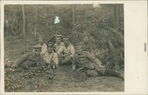 Foto  Soldaten: Gruppenbilder/Soldatengruppe - Biwak 1916 Privatfoto