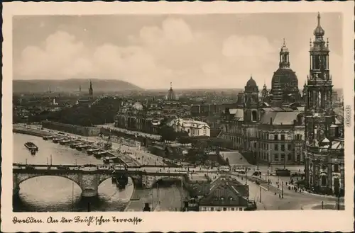 Ansichtskarte Dresden Blick auf die Stadt, an der Brühlschen Terrasse 1934