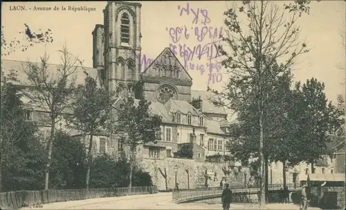 CPA Laon Straße der Republik, Klosterkirche St. Martin 1916