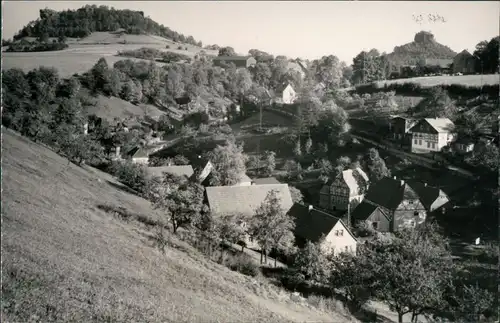 Schöna-Reinhardtsdorf-Schöna Blick auf den Ort mit Kaiserkrone und Zirkelstein 1972