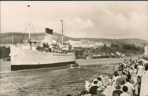 Ansichtskarte Sassnitz Saßnitz Hafen mit Schwedenfähre 1958