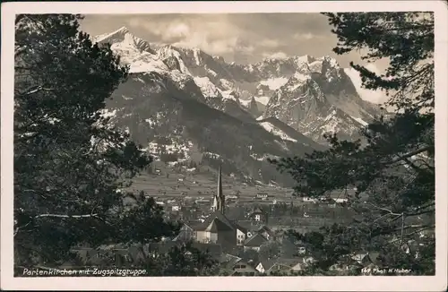 Garmisch-Partenkirchen Partenkirchen mit Zugspitzgruppe 1937