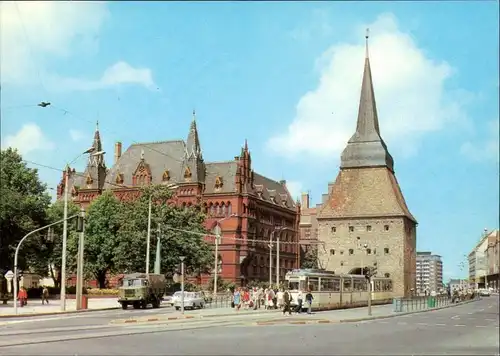 Rostock Blick zum Steintor mit Straßenbahn im Vordergrund Ansichtskarte  1985