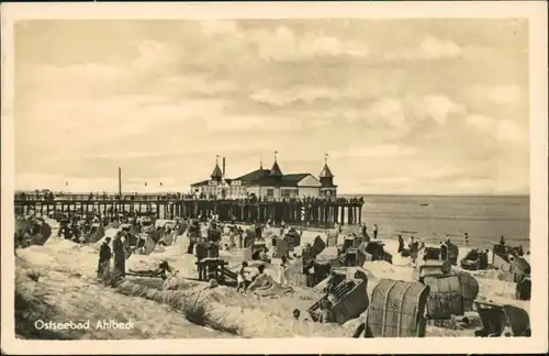 Ansichtskarte Ahlbeck (Usedom) Strand mit Seebrücke 1954