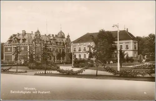 Ansichtskarte Wurzen Bahnhofsplatz mit Postamt - Festschmuck 1928 