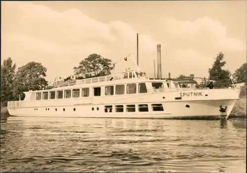 Ansichtskarte  Fahrgastschiff MS "Sputnik" 1967