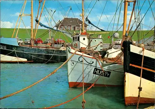 Ansichtskarte Nordstrand Strucklahnungshörn, Hafen mit Fischerkutter 1978