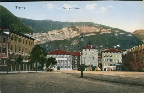 Cartoline Trient Trento Piazza di fiera 1913 