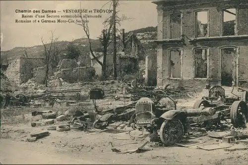 CPA Troyon Chemin des Dames - 1. WK - zerstörte Autos 1916 
