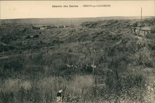 CPA Laon Chemin des Dames - 1. WK - Gräber 1917 