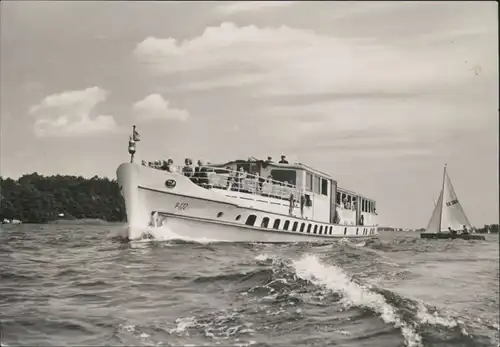 Berlin Weiße Flotte Berlin - Fahrgastschiff "Friedenswacht" 1965