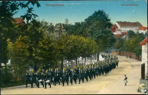 Königsbrück Kinspork marschierende Soldaten - Dresdner Strasse 1915 