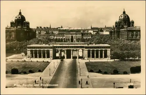 Ansichtskarte Wien Straße, Burgtor und Staatsmuseum 1939 