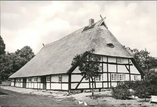 Ansichtskarte Mueß-Schwerin Freilichtmuseum - Museumshof mit Wohnhaus 1980