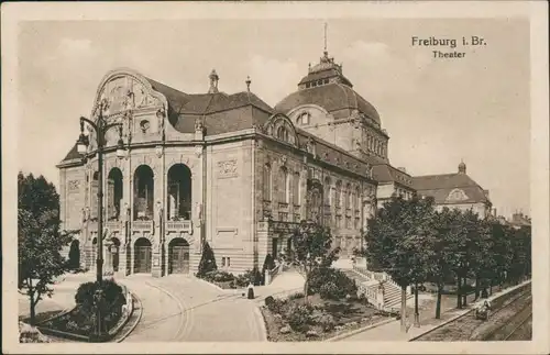 Ansichtskarte Freiburg im Breisgau Partie am Theater 1917 